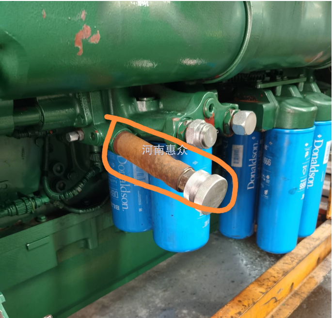 MTU4000发念头手动燃油泵-X54708100041