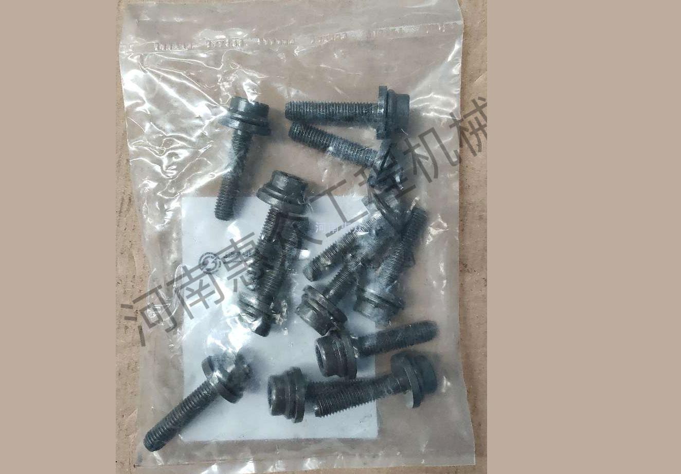 疾驰OM906发念头排气管螺栓9049900412